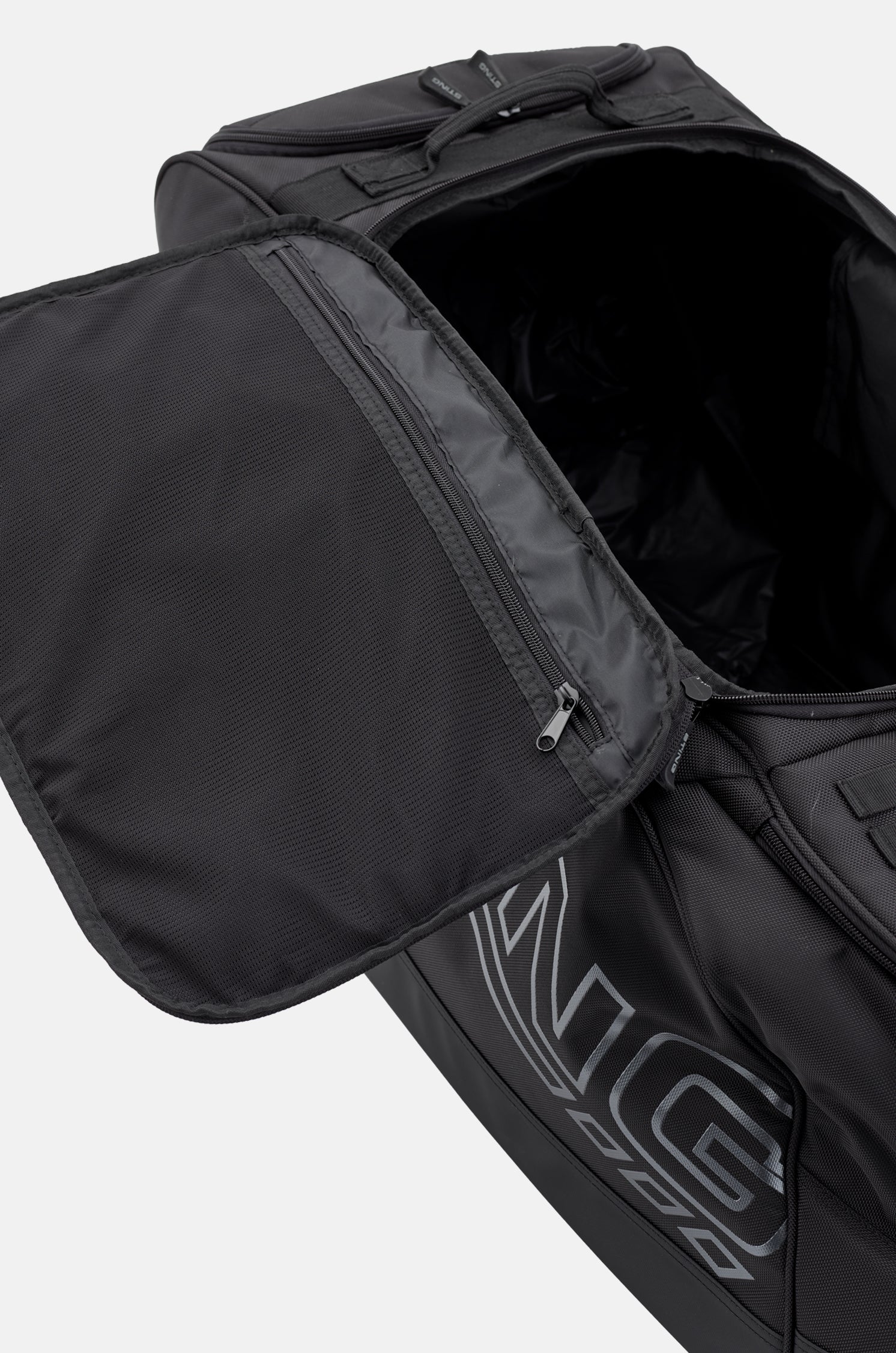 Journeyman Travel Bag - Image 5