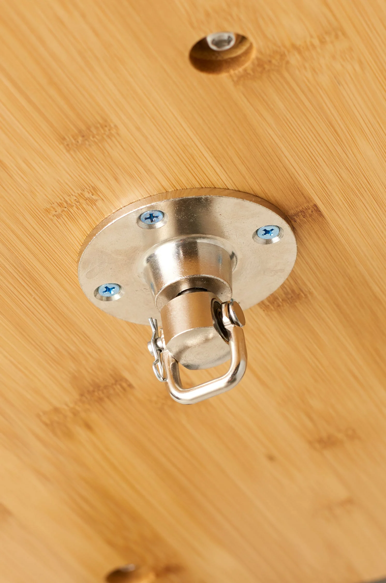 Viper Adjustable Commercial Speedball Platform with Swivel - Image 4