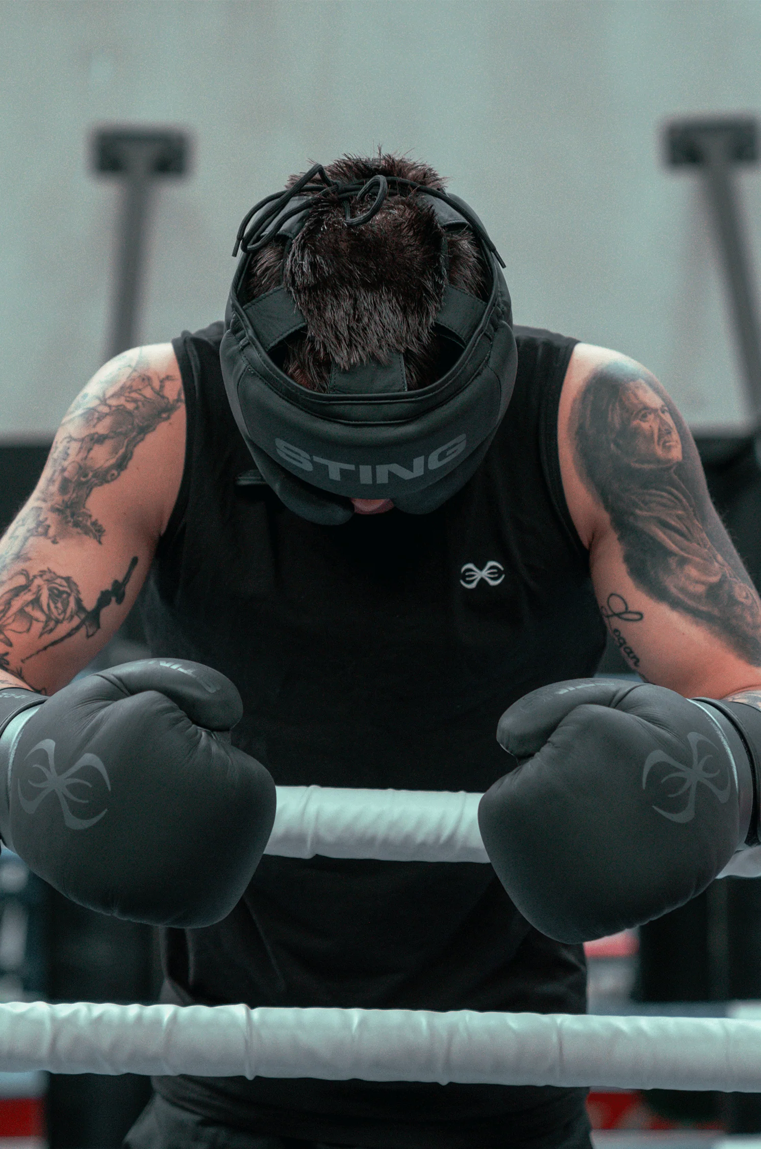Viper X Sparring Gloves - Image 8